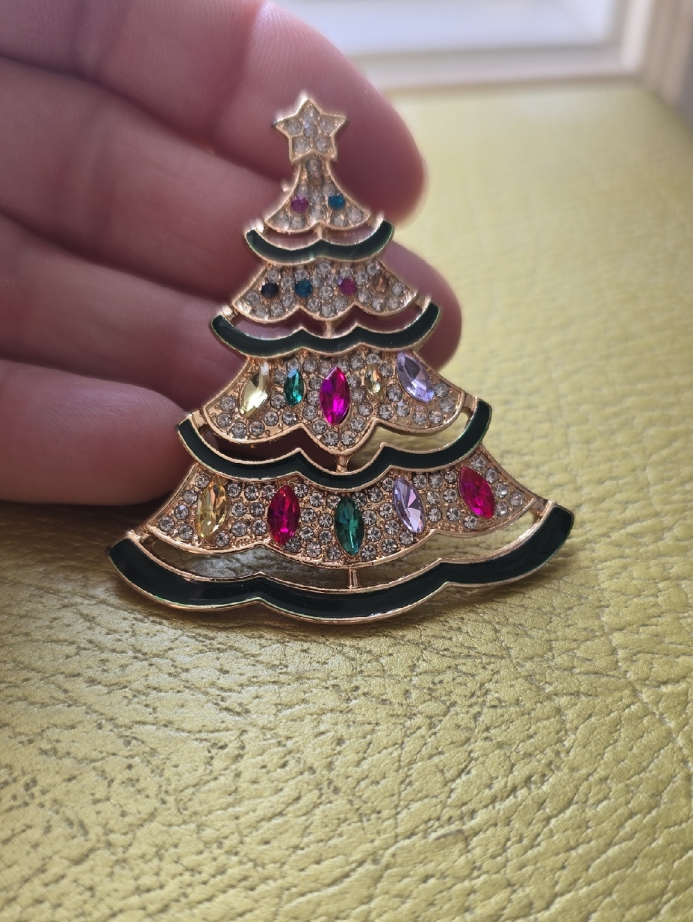 Brooch